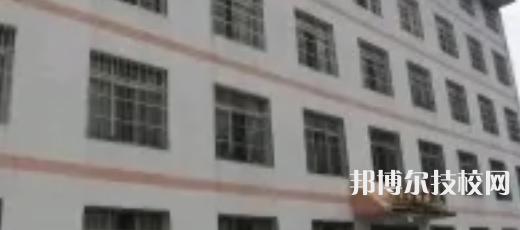 冕宁职业技术学校2022年宿舍条件