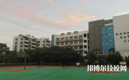 宣威第一职业高级中学2022年报名条件、招生要求、招生对象