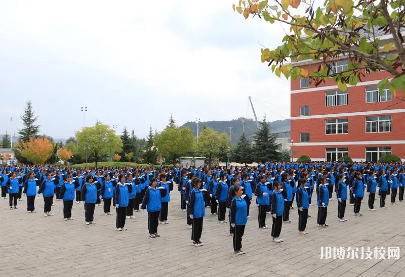 平凉理工中等专业学校2022年招生办联系电话