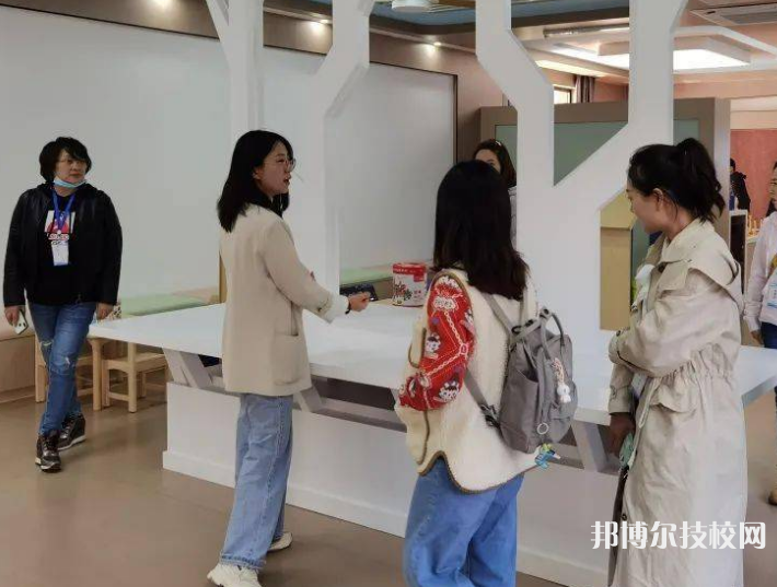 重庆合川教师进修学校2022年报名条件、招生要求、招生对象