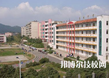 麻江中等职业学校2022年报名条件、招生要求、招生对象