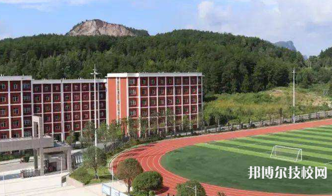 印江中等职业学校2022年宿舍条件