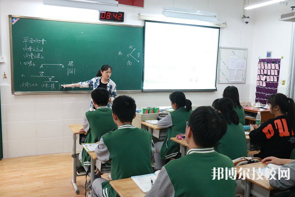 南京新港中等专业学校2022年报名条件、招生要求、招生对象