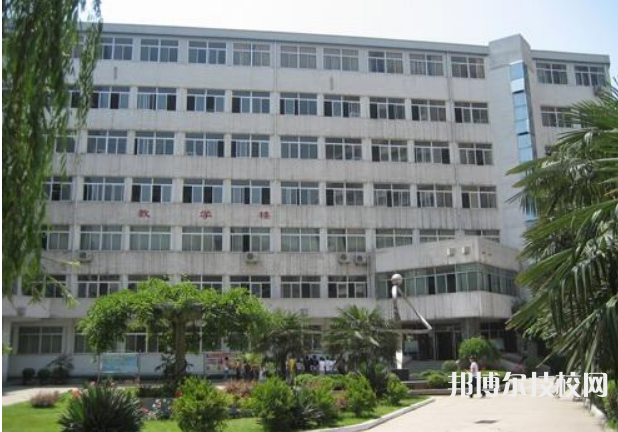 陕西省商贸学校2023年招生办联系电话