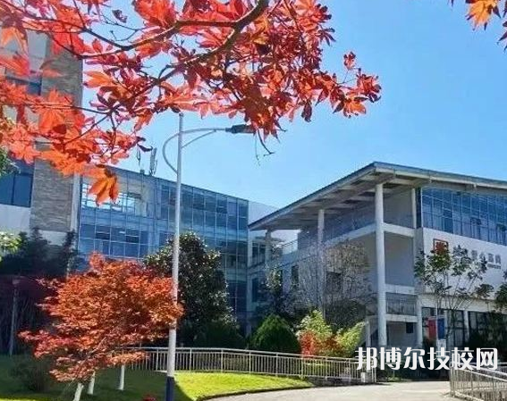 贵州盛华职业学院