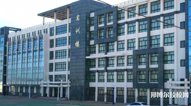 榆林益友能源化工技术学校2023年招生办联系电话