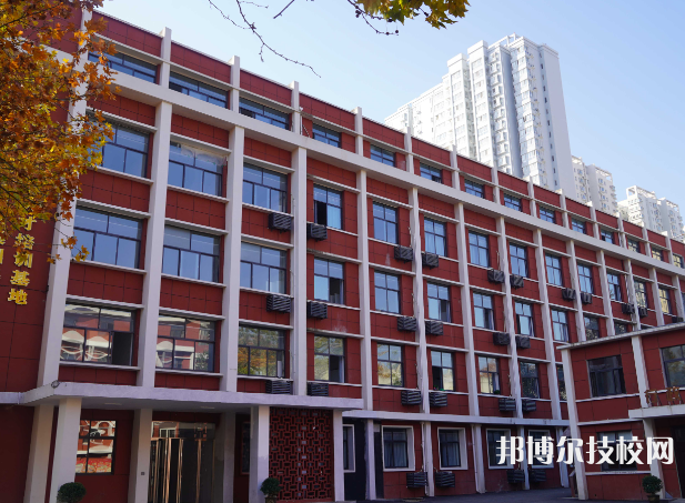 西安桃李旅游烹饪专修学院2023年地址在哪里