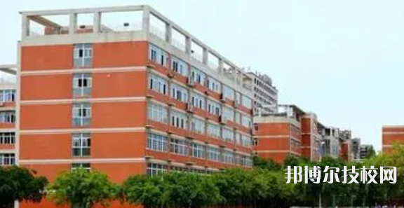 四川省德阳市旅游职业学校2022年宿舍条件