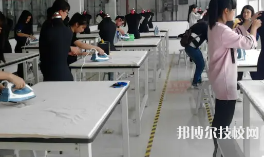贵州2022年中专上几年