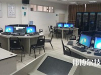 四川2022年初中生上计算机学校