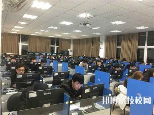 四川2022年女生读计算机学校