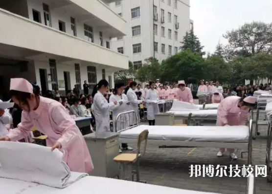 郑州树青医学中等专业学校5