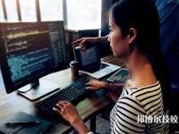 成都2022年女生学计算机专业怎么样