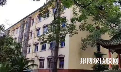 重庆第二财贸学校2023年网站网址
