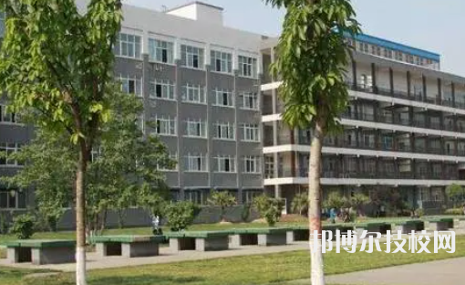 重庆纺织技工学校2023年地址在哪里