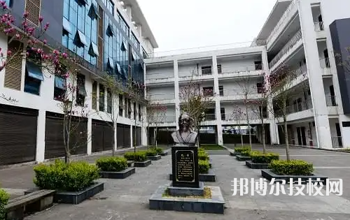 重庆涪陵创新计算机学校2023年招生录取分数线