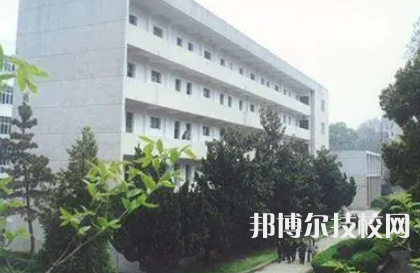 南宁水电技工学校2023年宿舍条件