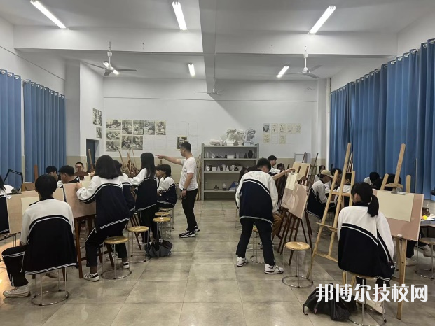 湖南省陶瓷技师学院2023年怎么样、好不好
