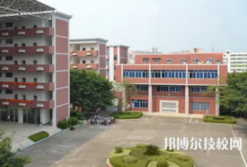 淮北市烈山区中等专业学校是不是技校