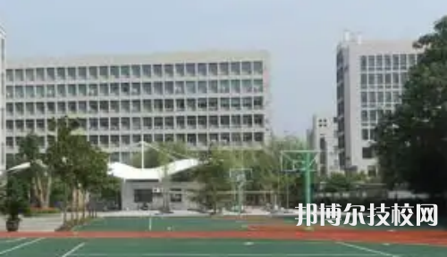 云南省林业高级技工学校2023年汽车钣金与涂装专业怎么样