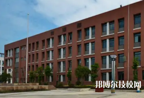 南昌广播电视中专学校是公办还是民办