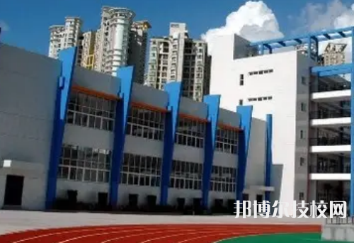 江西省轻工业科技中等专业学校是公办还是民办