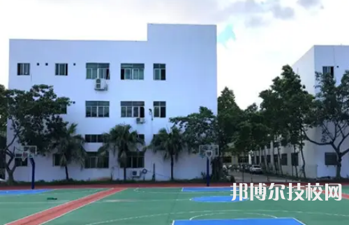 云南省林业高级技工学校是公办还是民办