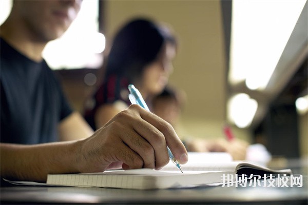 2023年潍坊初三毕业可以上的公办技工学校名单汇总