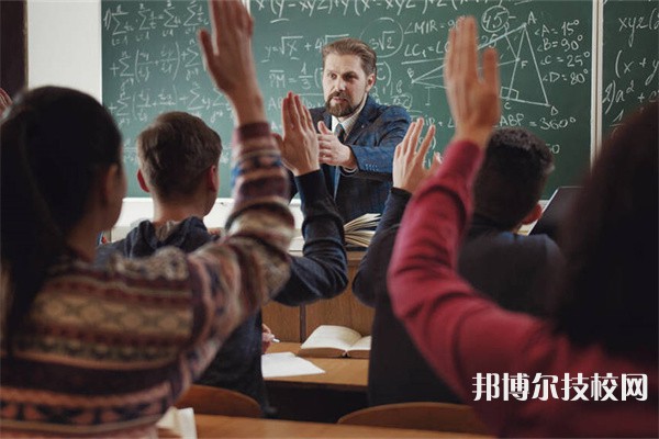 陕西省商业学校2023年招生的专业有哪些