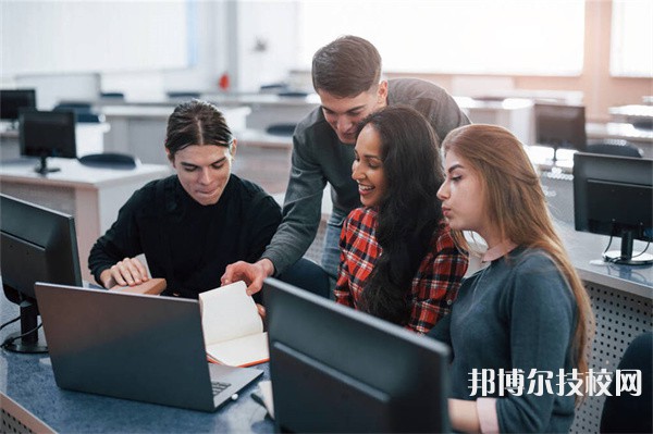 杭州萧山区第四中等职业学校2024年招生的专业有哪些