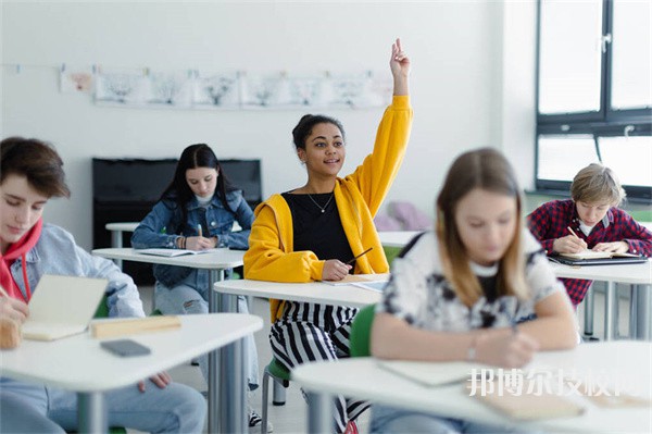 广西银行学校2024年招生的专业有哪些