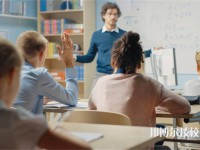 鹤壁机电信息工程学校2025年招生的专业有哪些
