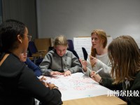 南阳市电子中等专业学校2025年招生的专业有哪些